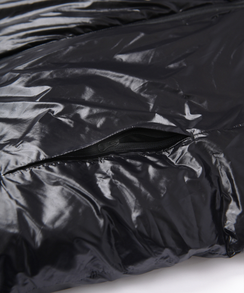 PHYPS MOTORCYCLE（フィップスモーターサイクル）の「H-Tech Non Quilting Shorts Padded Down Jacket Black（ダウンジャケット/コート・レディース・その他・LARGE/X-LARGE/MEDIUM/SMALL）」の17枚目の写真
