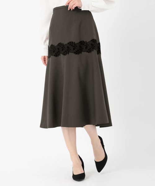 STRAWBERRY-FIELDS（ストロベリーフィールズ）の「フェデリコクロス_ベロアレース付きソフトマーメイドスカート（スカート・レディース・チャコールグレー/ブラック・1/2）」の4枚目の写真
