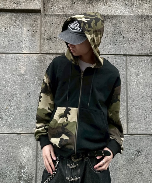 kutir(クティール)の「ASSORTED DOCKING ZIP PARKA/アソートドッキングジップパーカー(パーカー・メンズ・ブラック/杢グレー/ブラック系・MEDIUM/LARGE)」の2枚目の写真