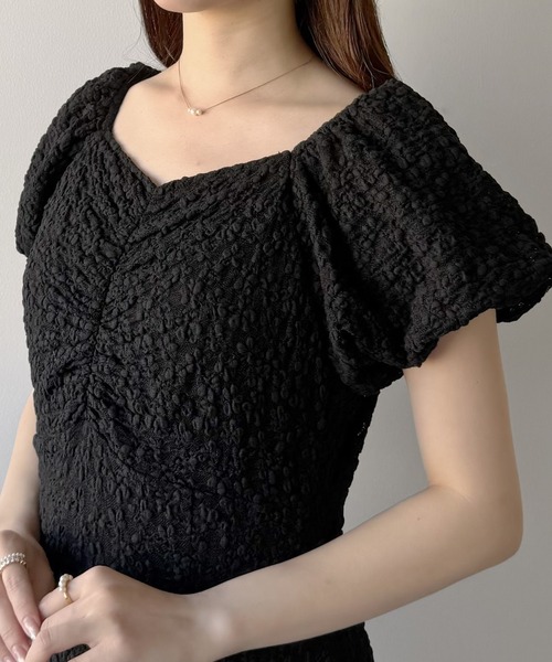 mipiarl(ミピアール)の「カットレースパフスリーブワンピース(ワンピース・レディース・アイボリー/ブラック・LARGE/MEDIUM/SMALL)」の10枚目の写真