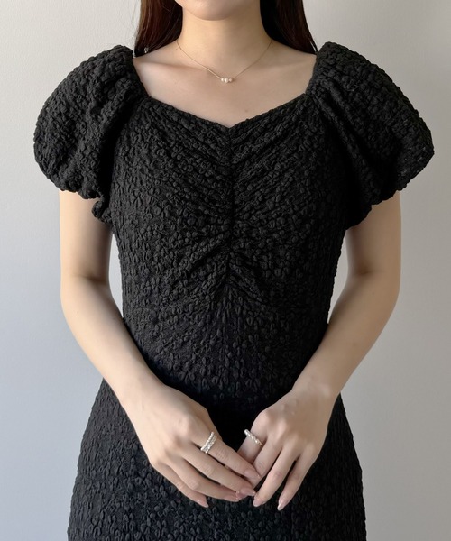 mipiarl(ミピアール)の「カットレースパフスリーブワンピース(ワンピース・レディース・アイボリー/ブラック・LARGE/MEDIUM/SMALL)」の13枚目の写真