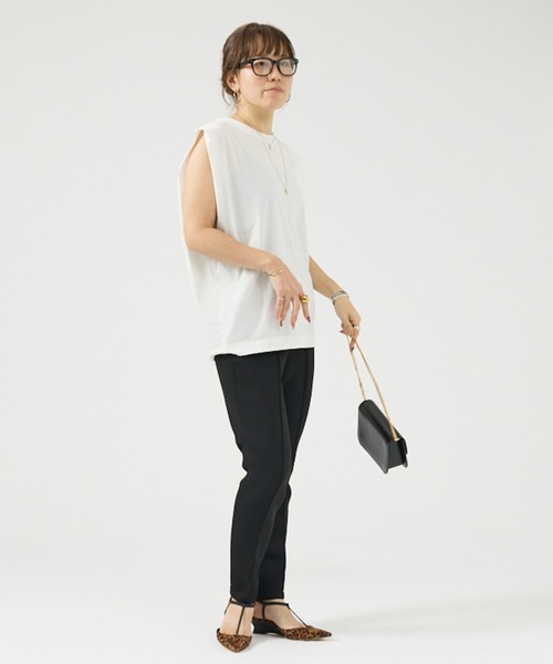 DESIGNWORKS(デザインワークス)の「ポンチレギンステーパードパンツ(その他パンツ・レディース・グレー/ブラック・フリー)」の10枚目の写真