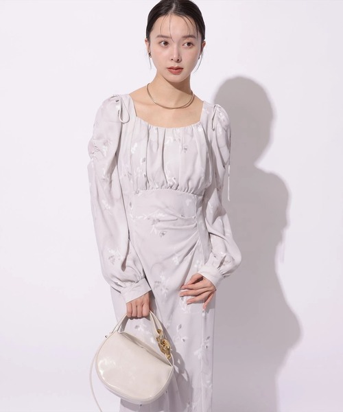 Mystrada（マイストラーダ）の「ヘイズフローラワンピース（ワンピース・レディース・ピンクベージュ/ライトブルー・38/36）」の9枚目の写真