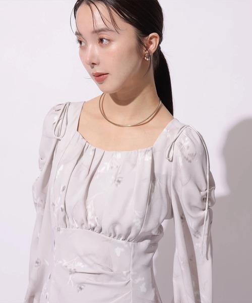 Mystrada（マイストラーダ）の「ヘイズフローラワンピース（ワンピース・レディース・ピンクベージュ/ライトブルー・38/36）」の10枚目の写真