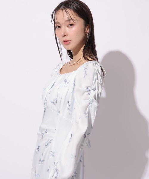 Mystrada（マイストラーダ）の「ヘイズフローラワンピース（ワンピース・レディース・ピンクベージュ/ライトブルー・38/36）」の20枚目の写真