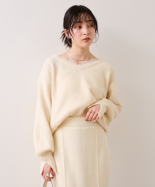 VIS（ビス）の「Vネックレースニットプルオーバー（ニット/セーター・レディース・キナリ/ネイビー/グレー・FREE）」の20枚目の写真