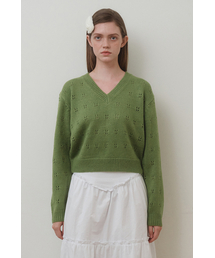 BELLOL（ベロエル）の「アイレットVネックニットグリーン（ニット/セーター）」
