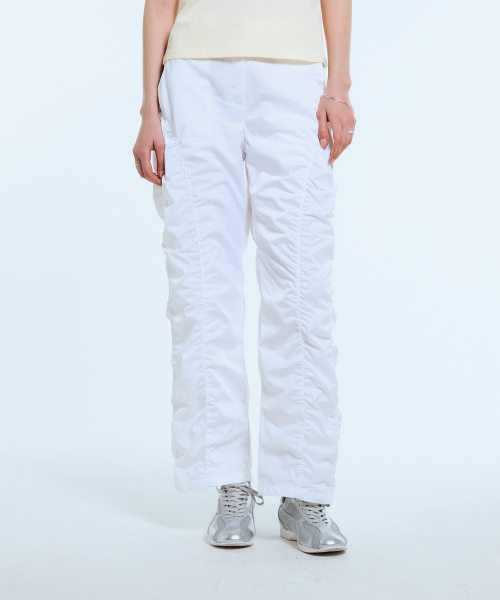 LARTIGENT（ラーティゼン）の「L11 SHIRRING NYLON PANTS(WHITE)（その他パンツ・レディース・その他・S/M）」の3枚目の写真
