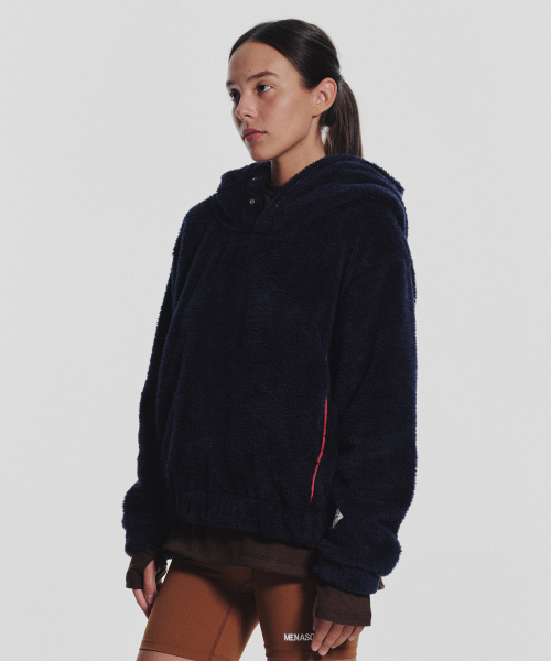 MENASOO(ミナス)の「Pogme Fleece String Hoodie_Navy(パーカー・レディース・ネイビー・F)」の2枚目の写真