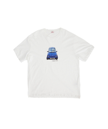 1011GALLERY（ワンゼロワンワンギャラリー）の「Gallery Blue Car T-shirt_White（Tシャツ/カットソー）」