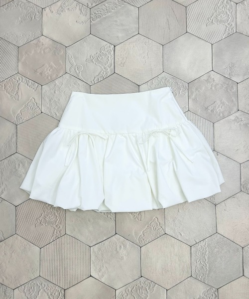 INGNI（イング）の「リボンバルーンミニスカパン（スカート・レディース・ベージュ/ブラック/オフホワイト・FREE）」の4枚目の写真