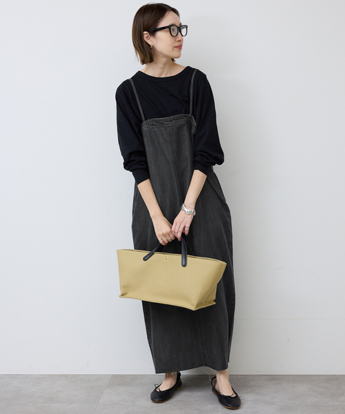 SLOBE IENA(スローブイエナ)の「LEDENIM ナローフレアデニムジャンパースカート(ワンピース・レディース・ブラック/ネイビー・36/38)」の8枚目の写真