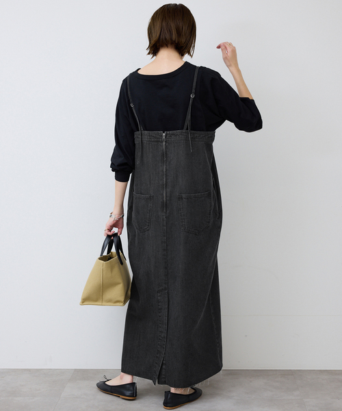 SLOBE IENA(スローブイエナ)の「LEDENIM ナローフレアデニムジャンパースカート(ワンピース・レディース・ブラック/ネイビー・36/38)」の13枚目の写真