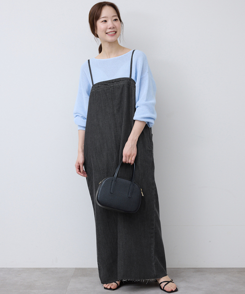 SLOBE IENA(スローブイエナ)の「LEDENIM ナローフレアデニムジャンパースカート(ワンピース・レディース・ブラック/ネイビー・36/38)」の17枚目の写真