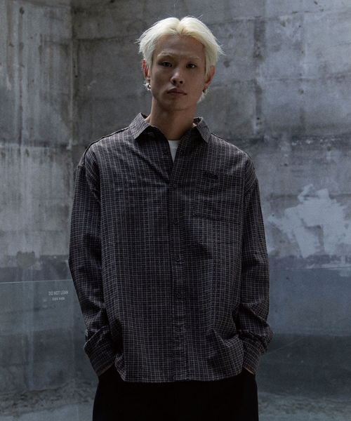 TONY LAWRENCE(トニーローレンス)の「カットオフチェックシャツブラック(シャツ/ブラウス・レディース・その他・LARGE/MEDIUM/SMALL)」の1枚目の写真