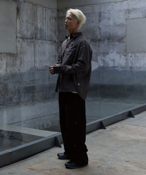 TONY LAWRENCE(トニーローレンス)の「カットオフチェックシャツブラック(シャツ/ブラウス・レディース・その他・LARGE/MEDIUM/SMALL)」の3枚目の写真