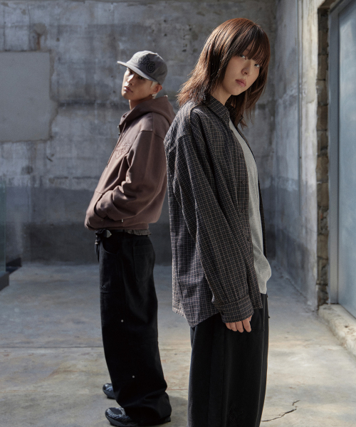 TONY LAWRENCE(トニーローレンス)の「カットオフチェックシャツブラック(シャツ/ブラウス・レディース・その他・LARGE/MEDIUM/SMALL)」の6枚目の写真