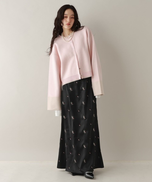 RAGEBLUE（レイジブルー）の「フラワー刺繍サテンロングスカート（スカート・レディース・イエロー/ブラック・FREE）」の11枚目の写真