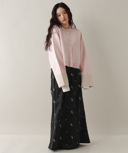 RAGEBLUE（レイジブルー）の「フラワー刺繍サテンロングスカート（スカート・レディース・イエロー/ブラック・FREE）」の19枚目の写真