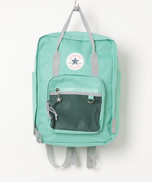 CONVERSE(コンバース)の「【CONVERSE】CV RETRO SCHOOL BACKPACK / コンバース アンクルパッチロゴ バックパック(バックパック/リュック・メンズ・レッド/ピンク/ネイビー/ブラック/グリーン/パープル・FREE)」の2枚目の写真