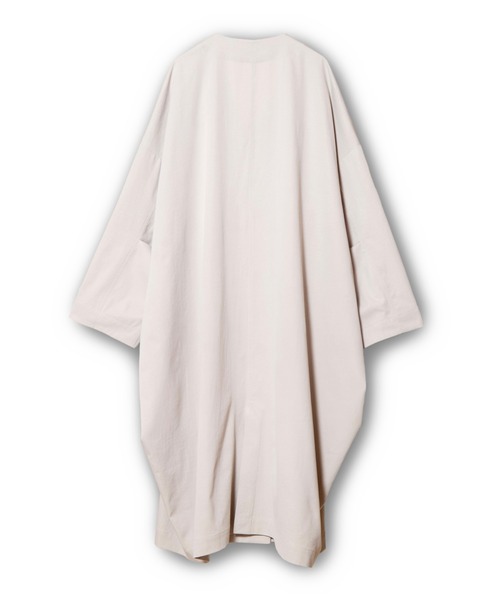 OSMOSIS（オズモーシス）の「ダブルブレストビッグコート（その他アウター・レディース・チャコール/カーキ/ライトベージュ・ONE SIZE）」の4枚目の写真