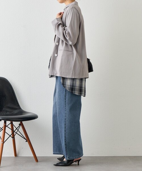 Jena espace merveilleux（ジェナ　エスパスメルヴェイユ）の「【WEB限定/軽やかに羽織れる】メッシュダブルボタンジャケット（テーラードジャケット・レディース・ネイビー/ベージュ/グレー・FREE）」の7枚目の写真