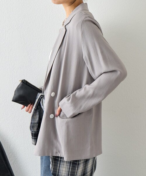 Jena espace merveilleux（ジェナ　エスパスメルヴェイユ）の「【WEB限定/軽やかに羽織れる】メッシュダブルボタンジャケット（テーラードジャケット・レディース・ネイビー/ベージュ/グレー・FREE）」の14枚目の写真