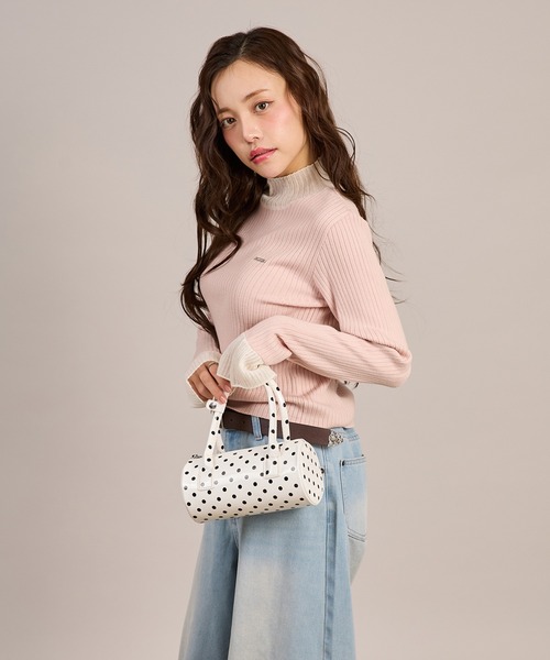 apres jour mignon(アプレジュールミニョン)の「シアードッキングリブニット(ニット/セーター・レディース・ピンク/アイボリー/ブラック・フリー/LARGE)」の16枚目の写真