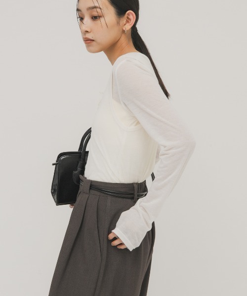 KBF（ケイビーエフ）の「レイヤードヘンリーネックTEE（Tシャツ/カットソー・レディース・ブラック/ベージュ系その他/オフホワイト・ONE）」の5枚目の写真