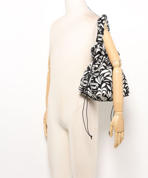 Erwan L(アルワンエル)の「Erwan L(アルワンエル) / ドロウストリングトートバッグ Drawstring tote EL-25007 フランス製(トートバッグ・レディース・ライトブルー/ネイビー×ホワイト/ブラックミックス/レオパード/ライトグレー/ブラック×ホワイト/マルチ・FREE)」の18枚目の写真
