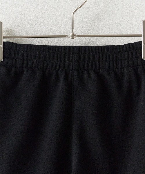 NIKE(ナイキ)の「NIKE/ナイキ NKN LBR CARGO SHORT イージーカーゴショーツ 2026年 夏 夏服(カーゴパンツ・キッズ・ブラック/グレー/ネイビー・4/5/6/7)」の4枚目の写真