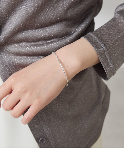 COLLAGE GALLARDAGALANTE(コラージュガリャルダガランテ)の「Sivelle./Silver925 ゴムブレスレット(ブレスレット・レディース・シルバー・FREE)」の2枚目の写真