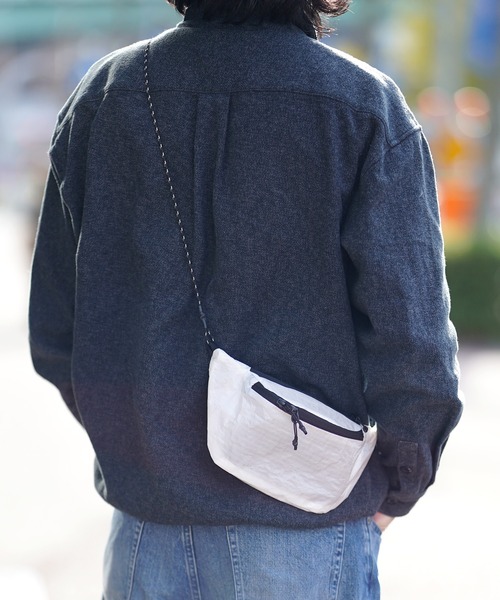 BURLAP OUTFITTER(バーラップアウトフィッター)の「BURLAP OUTFITTER バーラップアウトフィッター CS MINI FANNY PACK(ショルダーバッグ・メンズ・ホワイト・FREE)」の5枚目の写真