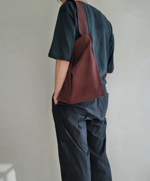 ITTI（イッチ）の「MARY INSIDE OUT TOTE - M / CERATO BRIGHT（トートバッグ・レディース・グリーン/レッド/ブラウン/ブラック・FREE）」の8枚目の写真