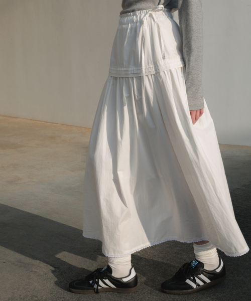 DEHEVE（デヘヴェ）の「Ruffle Long Skirt [Ivory]（スカート・レディース・アイボリー・FREE）」の6枚目の写真