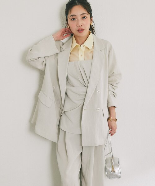 La boutique BonBon（ラブティックボンボン）の「【セットアップ可・女っぽカジュアル】キュプラ混ジャケット（テーラードジャケット・レディース・ピンク/ライトグレー・FREE）」の2枚目の写真