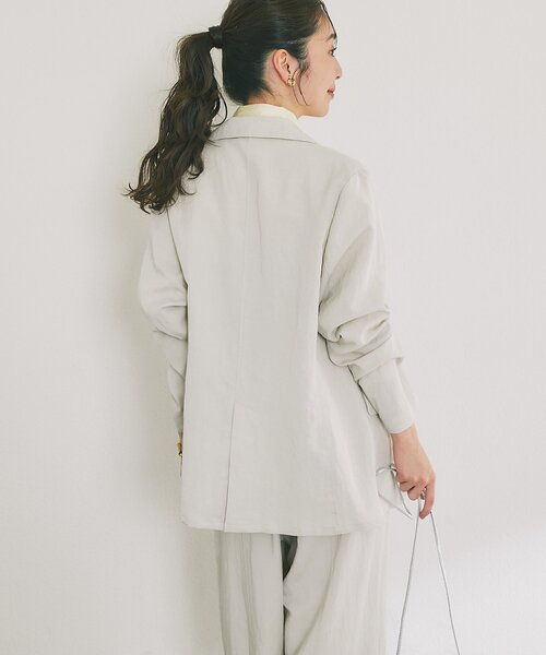 La boutique BonBon（ラブティックボンボン）の「【セットアップ可・女っぽカジュアル】キュプラ混ジャケット（テーラードジャケット・レディース・ピンク/ライトグレー・FREE）」の5枚目の写真