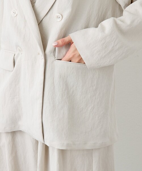 La boutique BonBon（ラブティックボンボン）の「【セットアップ可・女っぽカジュアル】キュプラ混ジャケット（テーラードジャケット・レディース・ピンク/ライトグレー・FREE）」の22枚目の写真