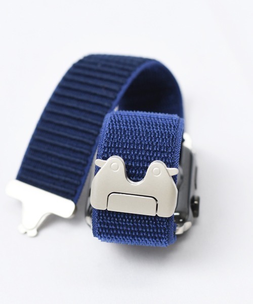 Fun & Daily（ファンアンドデイリー）の「Apple Watch Nylon Buckle Band / アップルウオッチバンド（デジタル腕時計・メンズ・ネイビー/グリーン/ブラック・A/B）」の11枚目の写真