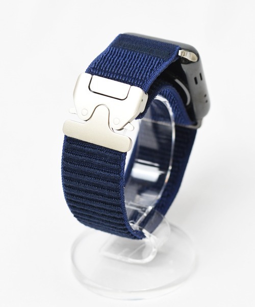 Fun & Daily（ファンアンドデイリー）の「Apple Watch Nylon Buckle Band / アップルウオッチバンド（デジタル腕時計・メンズ・ネイビー/グリーン/ブラック・A/B）」の15枚目の写真