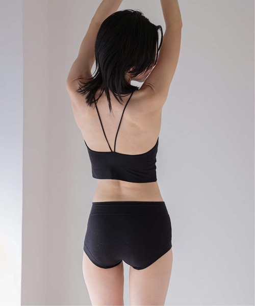 EMILY WEEK（エミリーウィーク）の「《追加2》リヨセルクロップド Vバックブラキャミソール（その他アンダーウェア/インナー・レディース・ブラック/ブラウン/イエロー・36/38/40）」の5枚目の写真