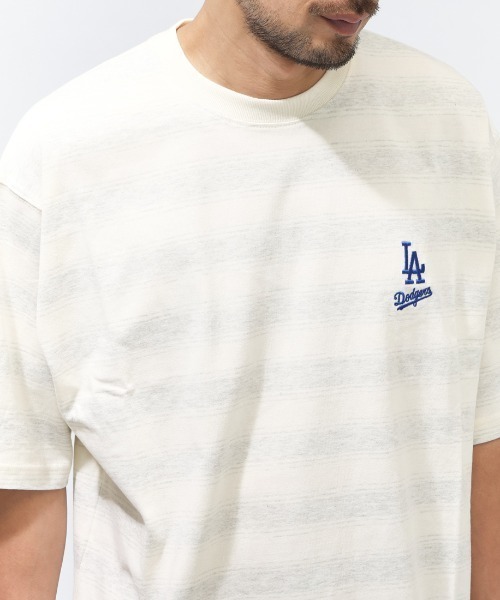 NEW ERA(ニューエラ)の「ニューエラ SS OS BORDER TEE LOSDOD OWHI(Tシャツ/カットソー・メンズ・ホワイト・M/L/LL)」の5枚目の写真