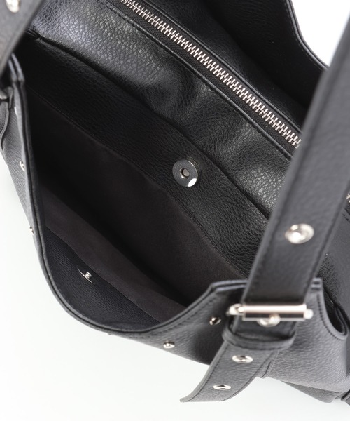 PAGEBOY(ページボーイ)の「【500mlペットボトル収納可能】ハトメベルトポケットバッグ(ハンドバッグ・レディース・ブルー/シルバー/ブラック・FREE)」の17枚目の写真