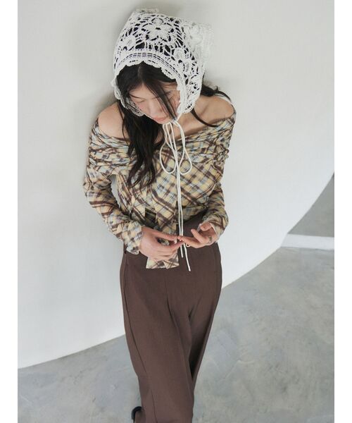 LAGUNAMOON（ラグナムーン）の「ニットレース刺繍スカーフ（その他ヘアアクセサリー・レディース・ホワイト/ブラック・FREE）」の6枚目の写真