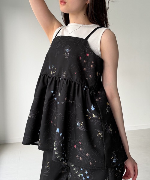 junoah(ジュノア)の「花柄キャミソール+ワイドパンツset(セットアップ・レディース・ブラック/ネイビー/ホワイト・FREE)」の16枚目の写真