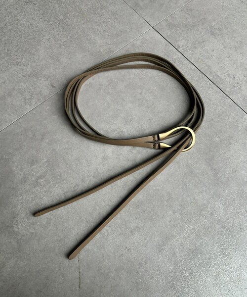 DouDou（ドゥドゥ）の「Uバックルコードベルト（ベルト・レディース・ブラック/キャメル/ベージュ・FREE）」の13枚目の写真