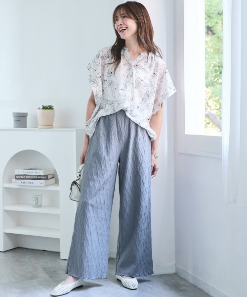 SMILE LAND(スマイルランド)の「<大きいサイズ>カットソーレースストレートパンツ(ゆったりヒップ)(その他パンツ・レディース・グレー・4L/3L/LL/L)」の8枚目の写真