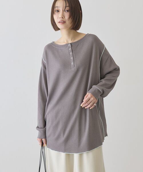 AMERICAN HOLIC(アメリカンホリック)の「【選べる丈】ヘンリーネック ワッフルメロープルオーバー(Tシャツ/カットソー・レディース・ホワイト系その他/ライトグリーン/チャコールグレー・M/L)」の14枚目の写真