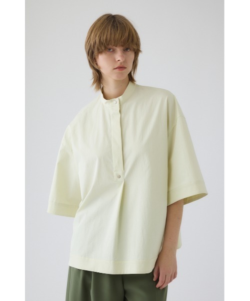 RIM.ARK(リムアーク)の「Band collar detail tops バンドカラーディテールトップス(シャツ/ブラウス・レディース・ブラック/ダークブルー/ライトイエロー・FREE)」の4枚目の写真