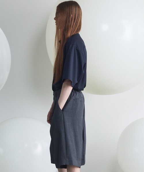 MAISON SPECIAL(メゾンスペシャル)の「《UNISEX》NISHIKAWA KEORI Wool Mix Prime-Over Short Sleeve Shirt/NISHIKAWA KEORIウールミックスプライムオーバーショートスリーブシャツ【MAISON SPECIAL/メゾンスペシャル】■セットアップ対応■(シャツ/ブラウス・メンズ・ダークブラック/その他1/ネイビー/グレイッシュベージュ/ブラック・2/1/0)」の22枚目の写真